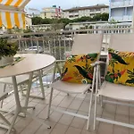 Bianca Fronte Mare アパート リド・ディ・イエゾロ