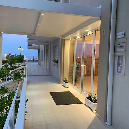 Bianca Fronte Mare *