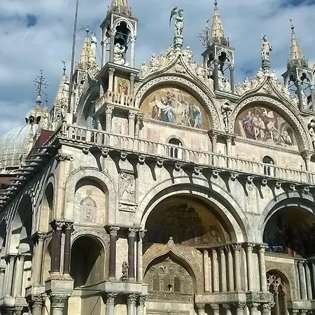 Bianca Fronte Mare *